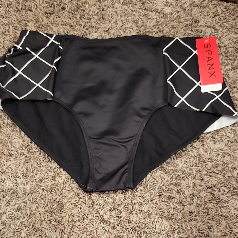 SPANX Black and White Geometric Bikini